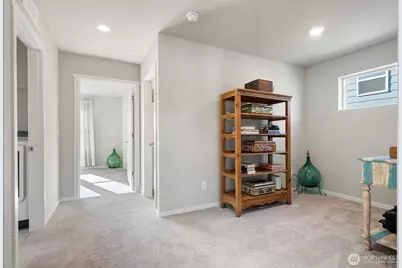 949 Tetherow Street, Bremerton, WA 98310 - Photo 17