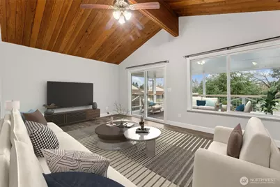 10219 Barnes Lane S, Tacoma, WA 98444 - Photo 7