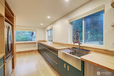 617 NE 10th Street, North Bend, WA 98045 - Photo 7