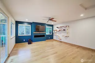 617 NE 10th St, North Bend, WA 98045 - Photo 9