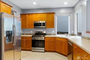 5926 SE 2nd Ct, Renton, WA 98059 - Photo 3