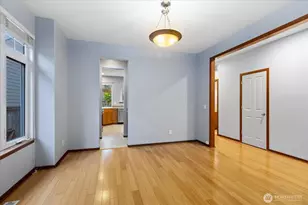 5926 SE 2nd Ct, Renton, WA 98059 - Photo 9