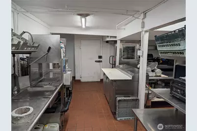 13428 Highway 99, Everett, WA 98204 - Photo 23