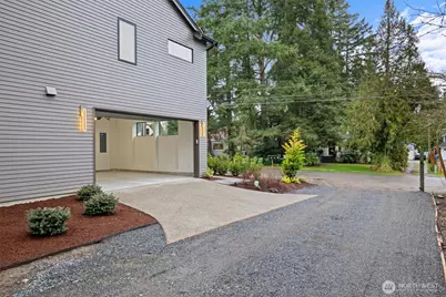 10733 17th Avenue NE, Seattle, WA 98125 - Photo 39