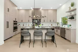 24257 SE 26th Pl, Sammamish, WA 98075 - Photo 9