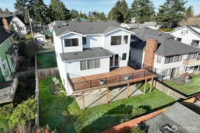 3234 Belvidere Avenue SW, Seattle, WA 98126 - Photo 3