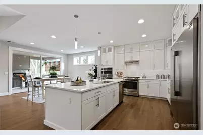 8831 27th St E, Edgewood, WA 98371 - Photo 11