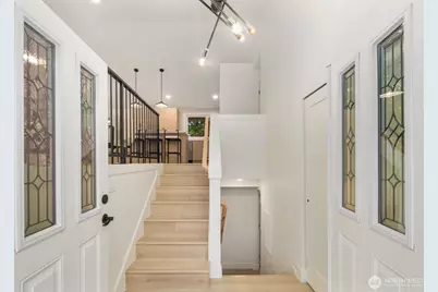 13018 NE 134th Place, Kirkland, WA 98034 - Photo 5