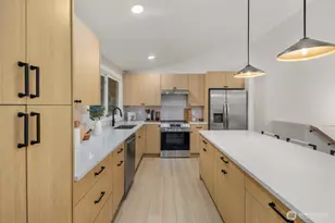 13018 NE 134th Pl, Kirkland, WA 98034 - Photo 13