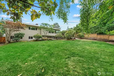 6520 NE 60th Street, Seattle, WA 98115 - Photo 37