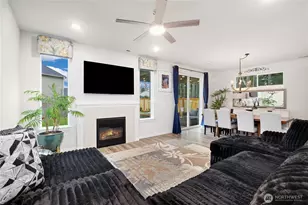 13317 Pnes Ln E, Puyallup, WA 98374 - Photo 3