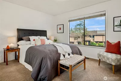 10713 Glen Acres Drive S #10713, Seattle, WA 98168 - Photo 17