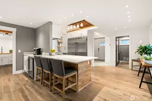 11642 Roseberg Ave S, Burien, WA 98168 - Photo 9