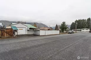 904 Pioneer Ave, Cashmere, WA 98815 - Photo 35