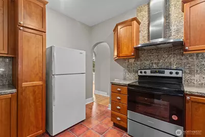 1103 Ohio Ave, Bremerton, WA 98337 - Photo 9