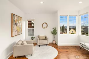 336 N 70th St, Seattle, WA 98103 - Photo 5