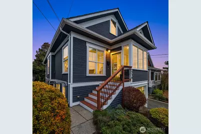 336 N 70th Street, Seattle, WA 98103 - Photo 3