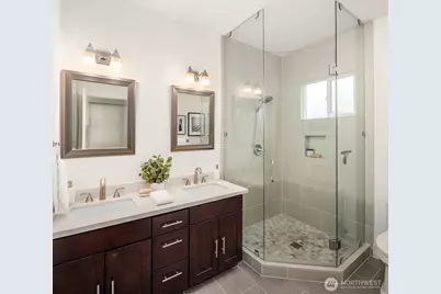 336 N 70th Street, Seattle, WA 98103 - Photo 19