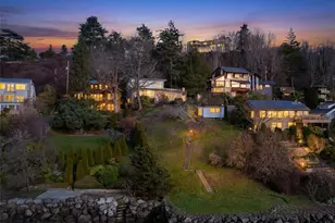 2557 Perkins Ln W, Seattle, WA 98199 - Photo 3