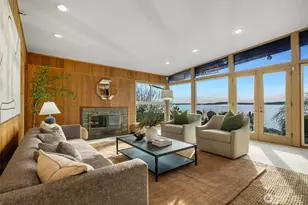 2557 Perkins Ln W, Seattle, WA 98199 - Photo 5