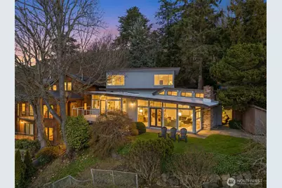 2557 Perkins Lane W, Seattle, WA 98199 - Photo 35