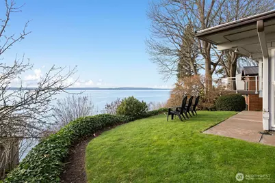 2557 Perkins Lane W, Seattle, WA 98199 - Photo 33