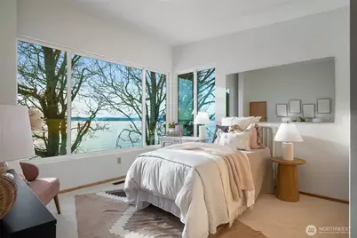 2557 Perkins Lane W, Seattle, WA 98199 - Photo 27