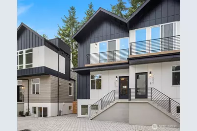 10815 11th Avenue NE, Seattle, WA 98125 - Photo 1