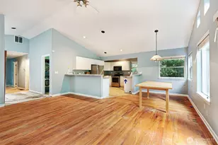 8529 29th Ave NW, Seattle, WA 98117 - Photo 7