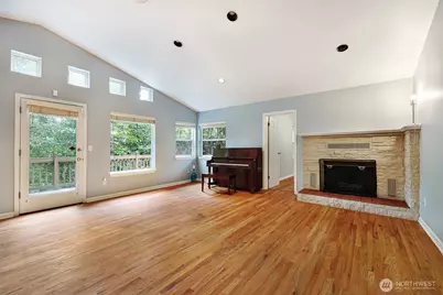 8529 29th Avenue NW, Seattle, WA 98117 - Photo 5