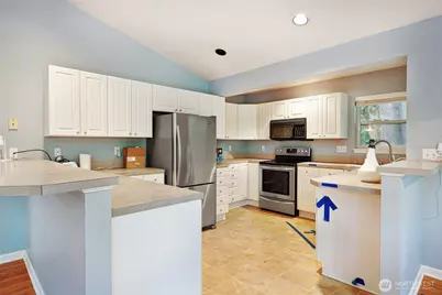 8529 29th Avenue NW, Seattle, WA 98117 - Photo 9