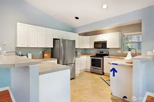 8529 29th Ave NW, Seattle, WA 98117 - Photo 9