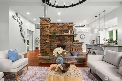 8803 NE Koura Road, Bainbridge Island, WA 98110 - Photo 9