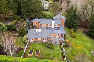 8803 NE Koura Rd, Bainbridge Island, WA 98110 - Photo 1