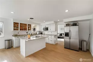 1717 E 59th St, Tacoma, WA 98404 - Photo 9