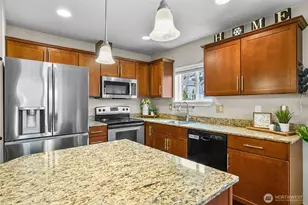 1920 76th Ave SE, Lake Stevens, WA 98258 - Photo 5