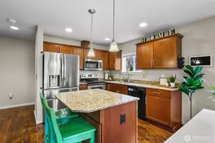 1920 76th Ave SE, Lake Stevens, WA 98258 - Photo 7