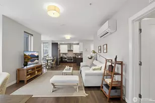 308 N 68th St, Seattle, WA 98103 - Photo 13