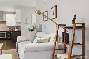 308 N 68th St, Seattle, WA 98103 - Photo 15