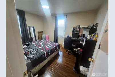 13727 37th Avenue S, Tukwila, WA 98168 - Photo 3