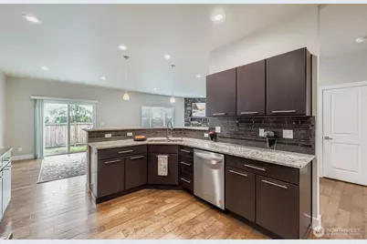 18115 34th Drive SE, Bothell, WA 98012 - Photo 7