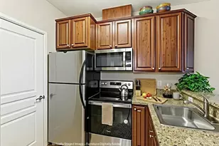 225 Logan Ave S, Renton, WA 98057 - Photo 5