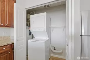 225 Logan Ave S, Renton, WA 98057 - Photo 13