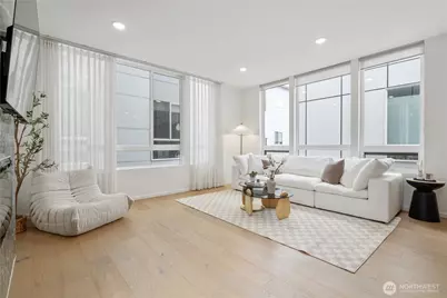 8613 23rd Avenue NE #B, Seattle, WA 98115 - Photo 5