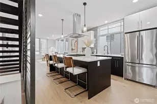 8613 23rd Ave NE, Seattle, WA 98115 - Photo 9