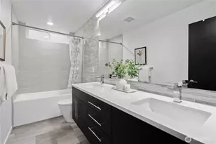 8613 23rd Ave NE, Seattle, WA 98115 - Photo 23