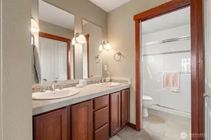 718 Nob Hill Ave N, Seattle, WA 98109 - Photo 27