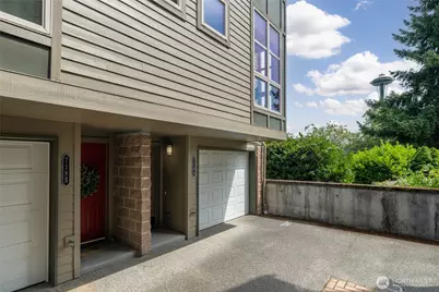 718 Nob Hill Avenue N #A, Seattle, WA 98109 - Photo 33