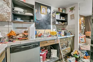 1740 Melrose Ave, Seattle, WA 98122 - Photo 13