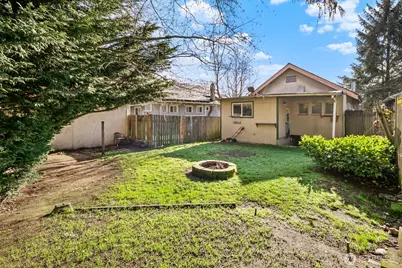 946 N 86th Street, Seattle, WA 98103 - Photo 19